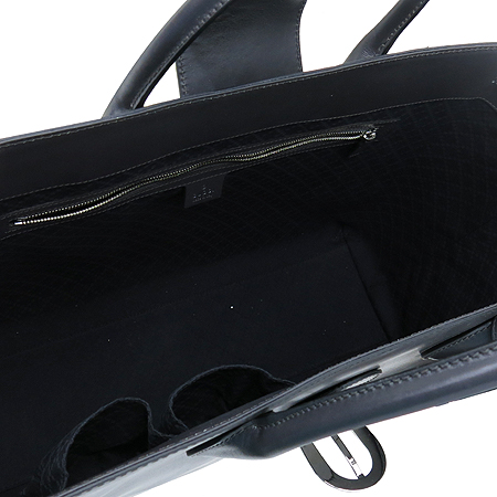 Gucci(����) 28544 BNNON ��ũ �׷��� CALF ���� Large ��Ʈ�� �̹���6 - ���̺��� �߰���ǰ