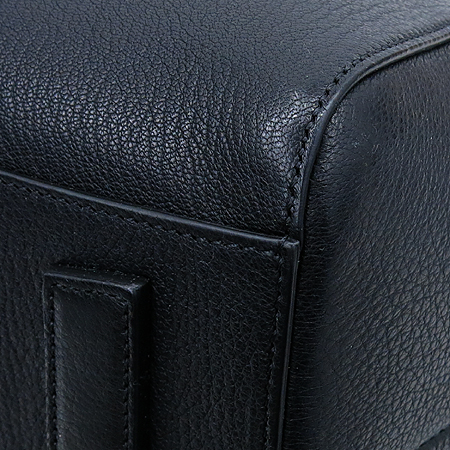 GIVENCHY(�����) ���� ��Ƽ���� �Ұ��� M������ 2WAY �̹���5 - ���̺��� �߰���ǰ