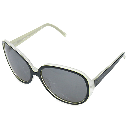 ������  ���۶�