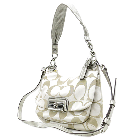 Coach(��ġ) ���� ��Ŭ �ñ״��� ����� + �����Ʈ�� �̹���2 - ���̺��� �߰���ǰ