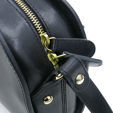 APC(����쎼) ���� ���� ������ �ΰ� ��� Half moon(���� ��) ũ�ν��� �̹���3 - ���̺��� �߰���ǰ