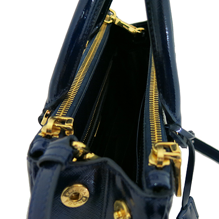 Prada(�����) BN2316 ��� �ΰ� ���̺� ���̴�Ʈ ���ǾƳ� ���� ��Ʈ�� + �����Ʈ�� [�ϻ����] �̹���5 - ���̺��� �߰���ǰ