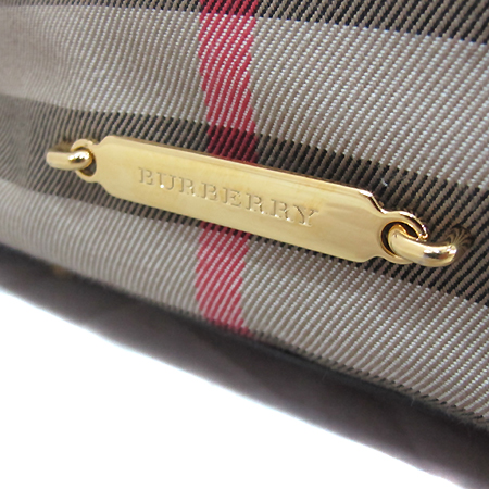 Burberry(������) 3697549 �Ͽ콺 üũ Ʈ���� ���� ��Ʈ �� ����� [��õ ������] �̹���4 - ���̺��� �߰���ǰ