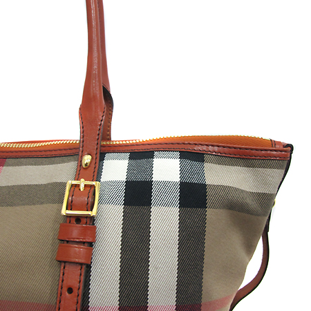 Burberry(������) 3697549 �Ͽ콺 üũ Ʈ���� ���� ��Ʈ �� ����� [��õ ������] �̹���5 - ���̺��� �߰���ǰ