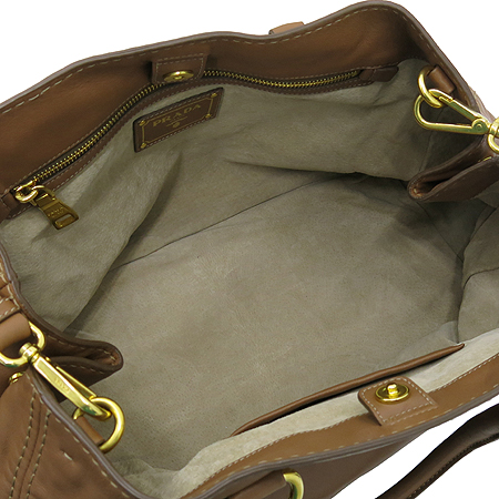 Prada(�����) ���ڷ� ���� ��Ʈ�� + ��� ��Ʈ�� �̹���7 - ���̺��� �߰���ǰ