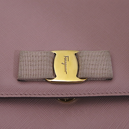 Ferragamo(��󰡸�) 21D 855 �ٶ���� ��ũ ���� ü�� ����� [���빮��] �̹���4 - ���̺��� �߰���ǰ