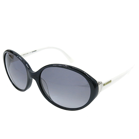 ������  ���۶�