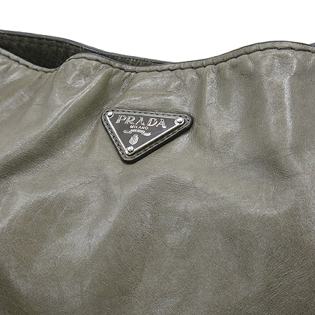 Prada(�����) B4829M �׷��� ���� VITELLO SHINE ���ڷ� ���� ����� �̹���3 - ���̺��� �߰���ǰ