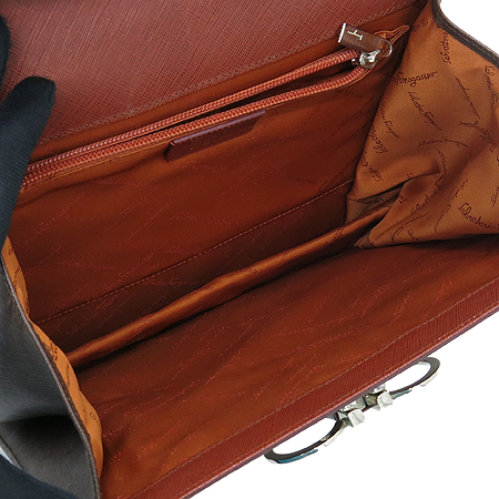 Ferragamo(��󰡸�) 21 4829 ���� ��ġ�� �ΰ� ��� ���� ��Ʈ�� �̹���6 - ���̺��� �߰���ǰ