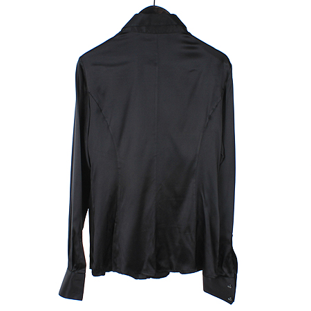 Emporio Armani(�������� �Ƹ�����) �����÷� 1���� ���� �̹���4 - ���̺��� �߰���ǰ