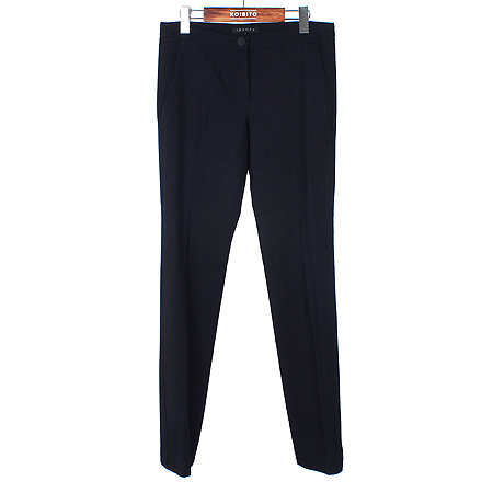 ��  ����