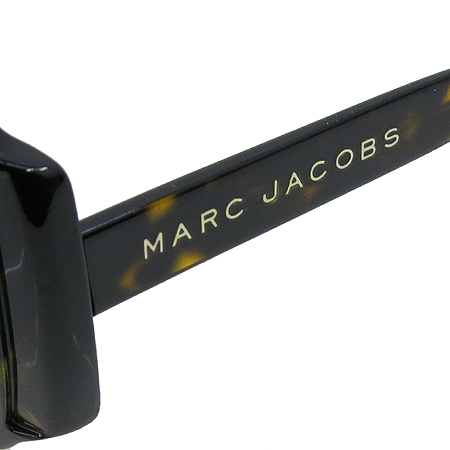 Marc_Jacobs (��ũ�����߽�) MJ121 �����ĵ� ���� ���۶� �̹���5 - ���̺��� �߰���ǰ