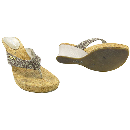 DKNY(����ī��) ���� �ΰ� ������ ���� �̹���2 - ���̺��� �߰���ǰ