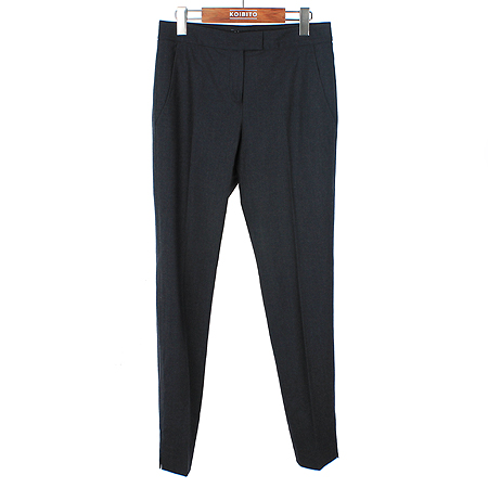 ��  ����