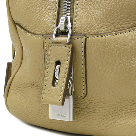 Prada(�����) BR3091 ������ ���� ��ΰ� ������ ������ ��Ʈ�� �̹���4 - ���̺��� �߰���ǰ