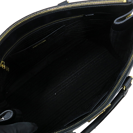 Prada(�����) BN1802 ���� SAFFIANO(���ǾƳ�) LUX(����) ��Ʈ�� �̹���6 - ���̺��� �߰���ǰ