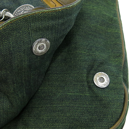 Dior(ũ����î���) ������ ���� īŰ���� ȥ�� ����� �̹���4 - ���̺��� �߰���ǰ