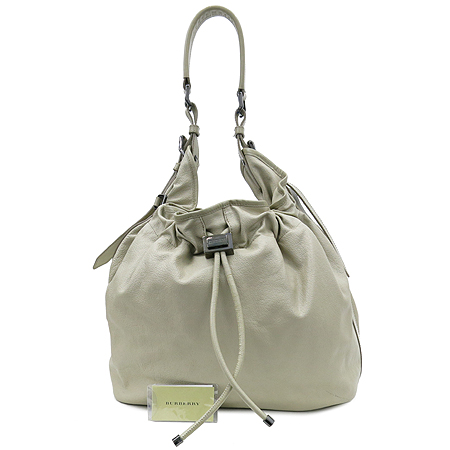 ������  �����