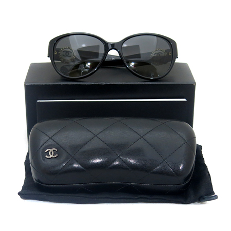 ����  ���۶�