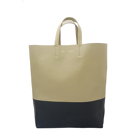 ������  �����