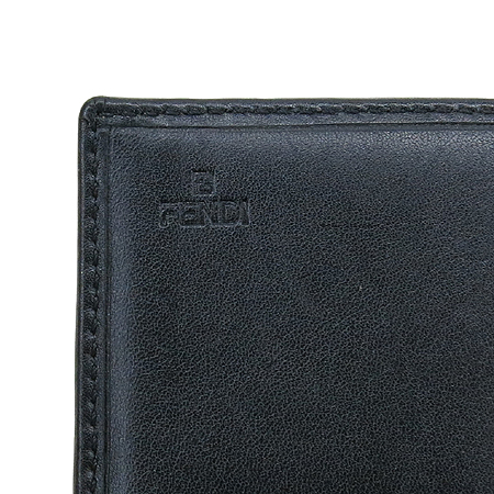 Fendi(���) 8M0000 FF�ΰ� �к긯 ������ [��õ��] �̹���3 - ���̺��� �߰���ǰ