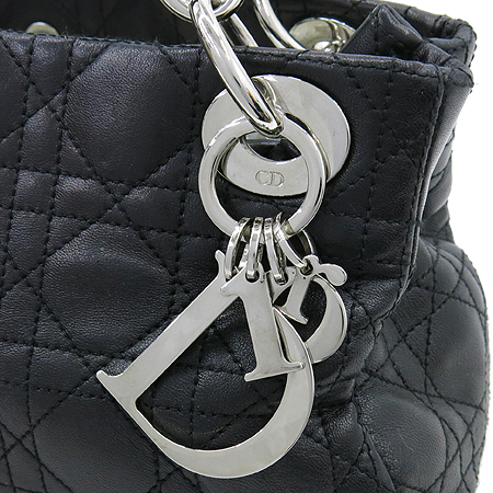 Dior(ũ����î���) ���� �÷� ����Ų ī���� ���� ���� ü�� ����� �̹���3 - ���̺��� �߰���ǰ