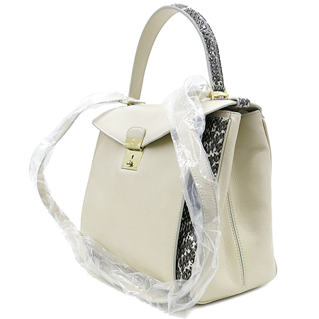 Marc_Jacobs(��ũ�����߽�) ������ũ ���� ���̺��� �÷� ���� METROPOLITAN(��Ʈ������ź) 2WAY �̹���3 - ���̺��� �߰���ǰ