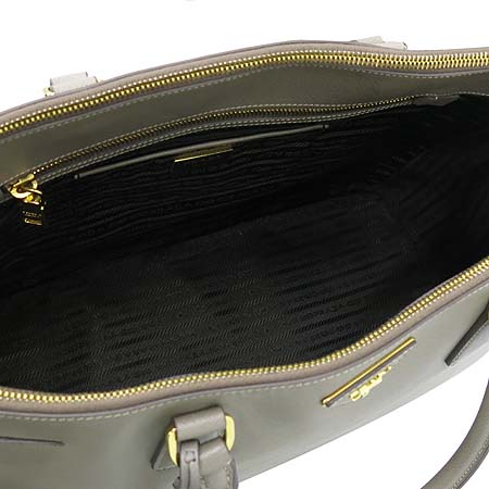 Prada(�����) BN1802 SAFFIANO LUX ���ǾƳ� ���� ���� ����ΰ� ��Ʈ�� �̹���6 - ���̺��� �߰���ǰ