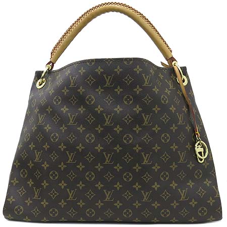 ���̺��� ��ġ GM ����� 