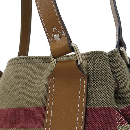 Burberry(������) 3938812 ���� ���� Ʈ���� �Ͽ콺 üũ ����� + �����Ŀ�ġ �̹���4 - ���̺��� �߰���ǰ