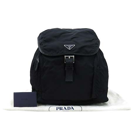 �����  ����