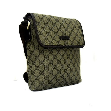 Gucci(����) 223666 GG�ΰ� PVC ��ũ���� ���� Ʈ���� �޽��� ũ�ν��� [��������] �̹���3 - ���̺��� �߰���ǰ