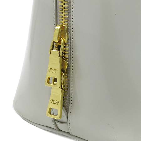 Prada(�����) BL0861 SPAZZOLATO(����������) QUARZO ����Ʈ�׷��� ����ΰ� ��Ʈ�� �̹���5 - ���̺��� �߰���ǰ