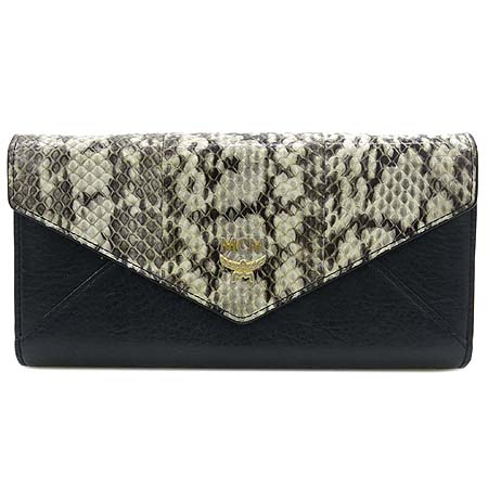 ������  ������