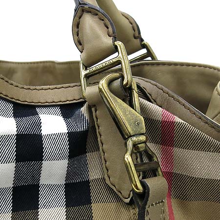 Burberry(������) 3721554/61E Ŭ���� üũ �к긯 ��Ʈ��� ����� + ��Ʈ�� �̹���4 - ���̺��� �߰���ǰ