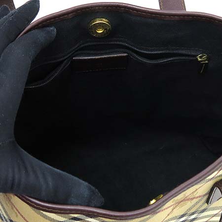 Burberry(������) ���̸���üũ PVC ���� ���� Ʈ���� ��Ʈ�� �̹���5 - ���̺��� �߰���ǰ