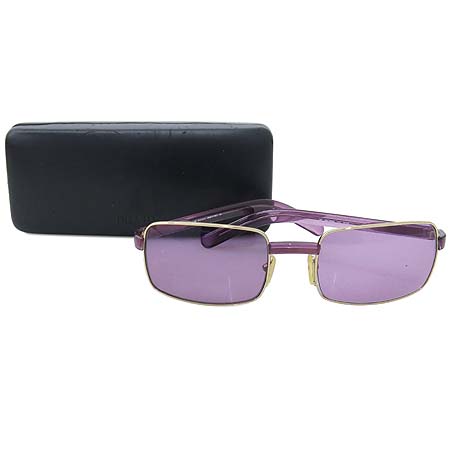 ����  ���۶�