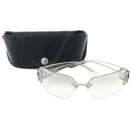 ��󰡸�  ���۶�