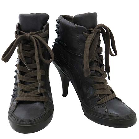 �ƽ�  ����