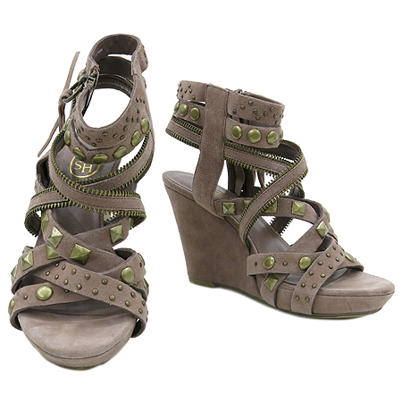 �ƽ�  ����