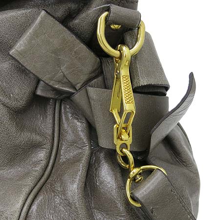 MiuMiu(�̿�̿�) VITELLO LUX (���ڷη���) ���� ���� �ΰ� ������� ��Ʈ�� + �����Ʈ�� �̹���4 - ���̺��� �߰���ǰ