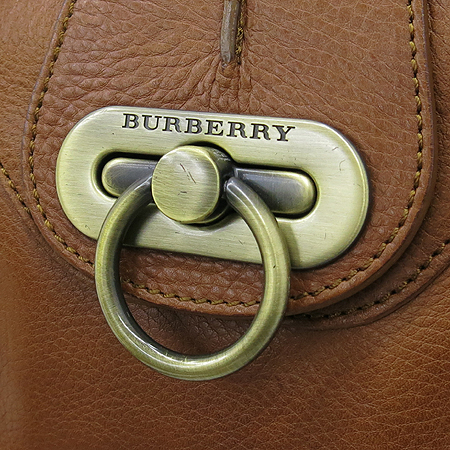 Burberry(������) ����� ����ΰ� �� ��� ũ�ν��� �̹���4 - ���̺��� �߰���ǰ