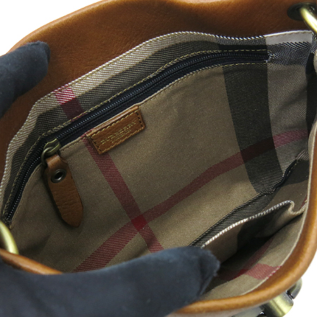 Burberry(������) ����� ����ΰ� �� ��� ũ�ν��� �̹���6 - ���̺��� �߰���ǰ