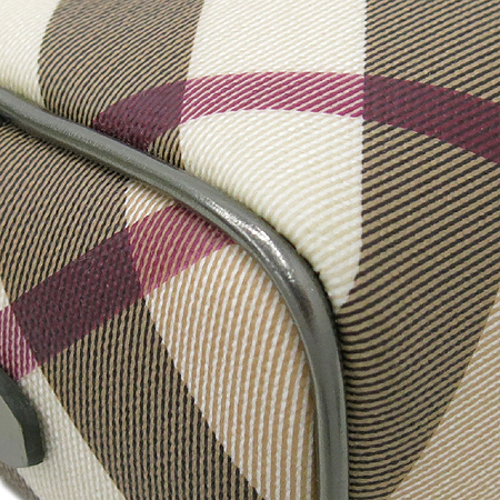 Burberry(������) �� ���üũ PVC ����Ż�� Ʈ���� �̴� �Ŀ�ġ �̹���4 - ���̺��� �߰���ǰ