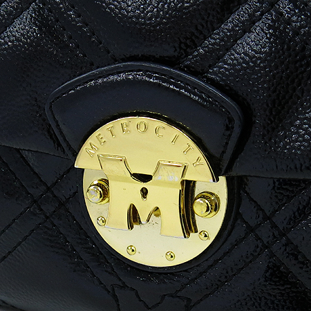 Metrocity(��Ʈ�ν�Ƽ) ���� �ΰ� ��� ���� ���� ����� �̹���3 - ���̺��� �߰���ǰ