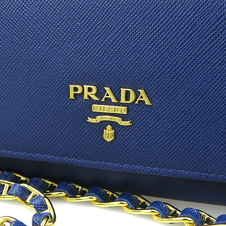 Prada(�����) 1M1290 ��� ��Ż �ΰ� ���� SAFFIANO(���ǾƳ�) ������ + ü�� ��Ʈ�� �̹���3 - ���̺��� �߰���ǰ