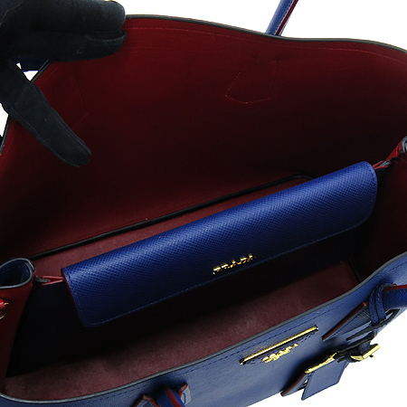 Prada(�����) B2756T SAFFIANO(���ǾƳ�) ���� �κ��� ��Ʈ�� + �����Ʈ�� �̹���6 - ���̺��� �߰���ǰ