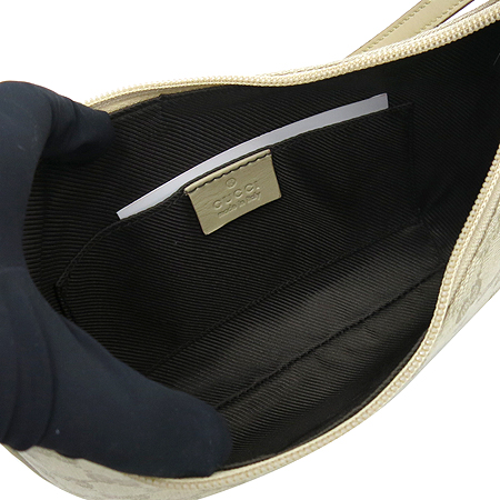 Gucci(����) 32160 �ڰ��� �Ŀ�ġ ����� �̹���5 - ���̺��� �߰���ǰ