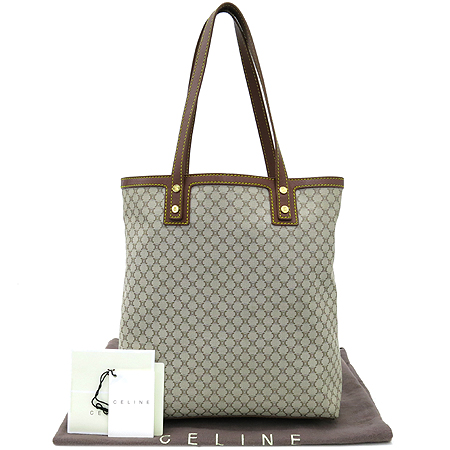 ������  �����