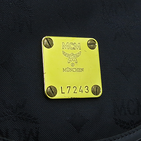 MCM(������) ���� �к긯 ���佺 ���� �ΰ� ���� �̹���3 - ���̺��� �߰���ǰ